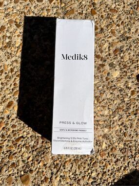 Medik8 Press & Glow Toner Brightening Tonic New in Box $35 6.76 Fl Oz